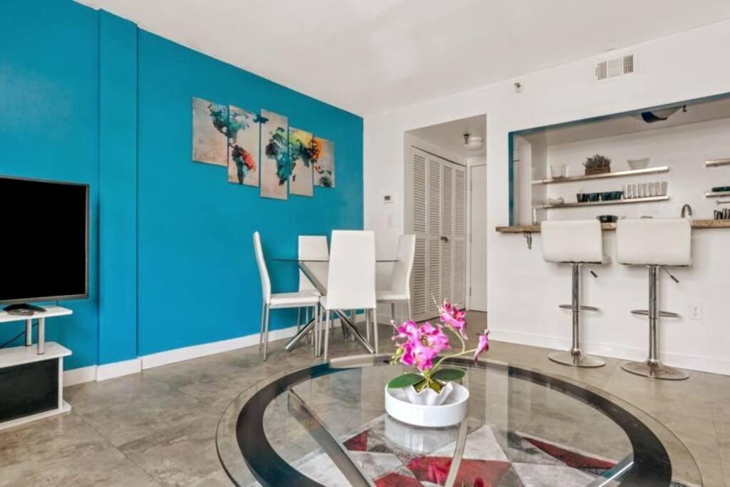 Amazing Apartment In South Beach, Ocean Drive Маямі-Біч Екстер'єр фото