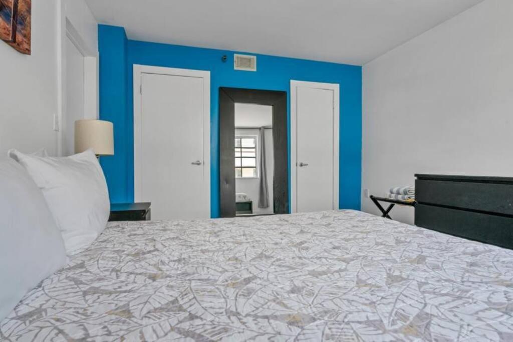 Amazing Apartment In South Beach, Ocean Drive Маямі-Біч Екстер'єр фото